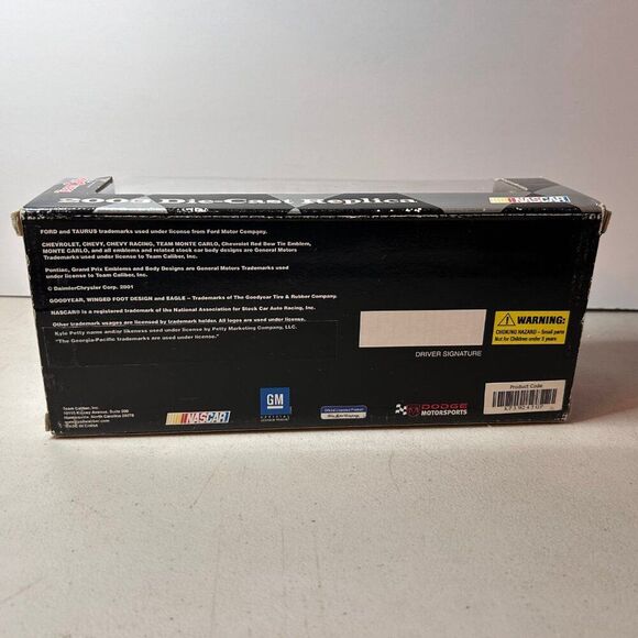 Kyle Petty #45 Georgia Pacific Brawny Die Cast 1:24 Scale Car NASCAR 2003 Dodge - Picture 12 of 12